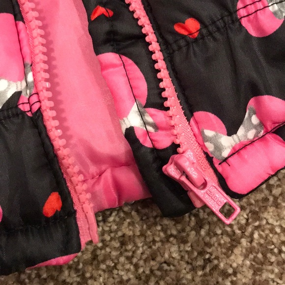 Adorable Minnie Vest - Picture 5 of 5